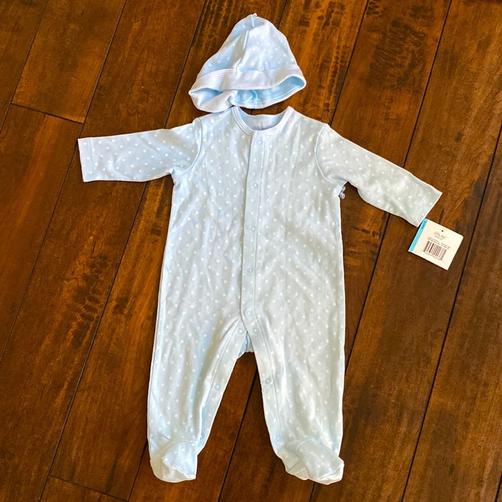 Blue one pice baby clothes with a hat